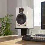 ADAM Audio A7V – Monitor de estudio de 7″ (Blanco)